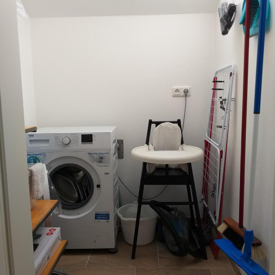 Friesenauster - Grosse Ferienwohnung Fuer Bis Zu 6 Personen Jever Exterior photo